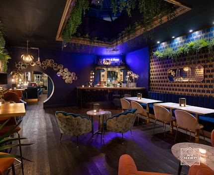 Private Lounge Bar