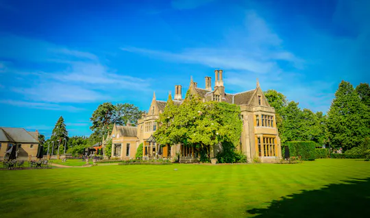 Foxhills Club & Resort