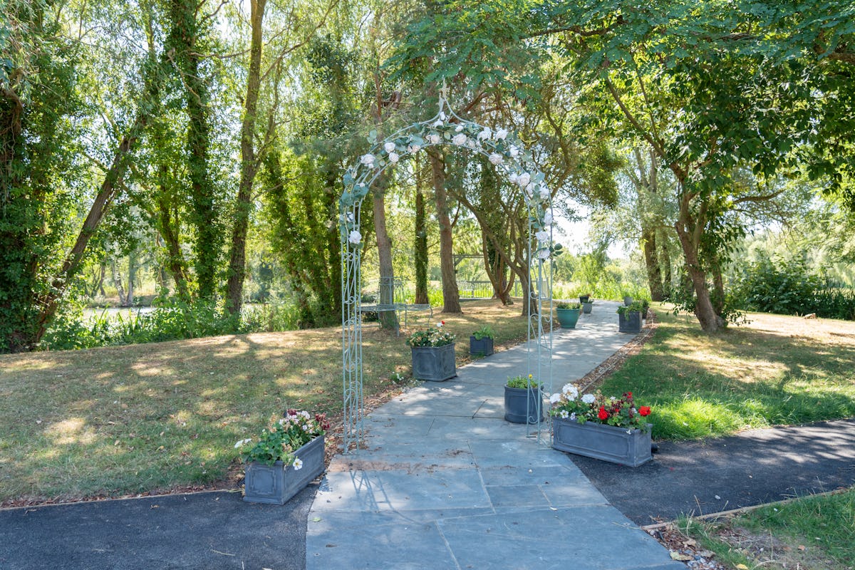 The Vale Golf and Country Club