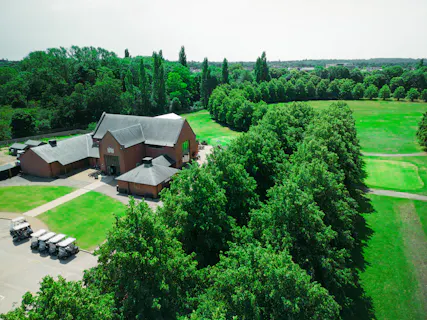 Hampton Court Palace Golf Club