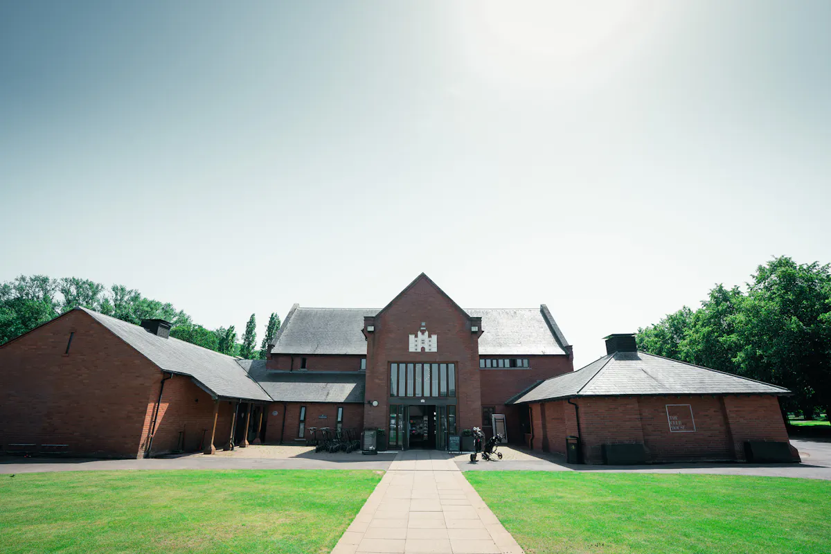 Hampton Court Palace Golf Club