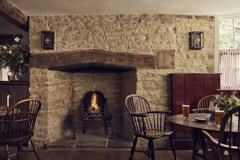 The Bell, Charlbury