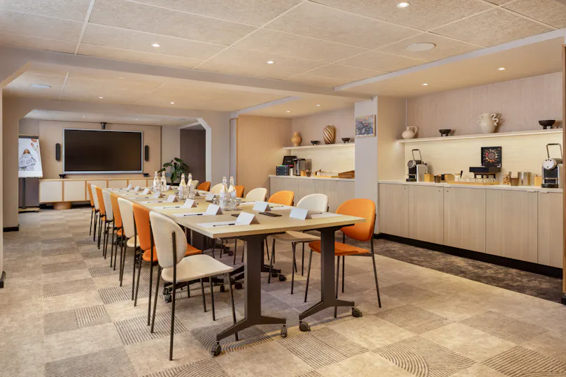 London Suite at Mercure London Earls Court