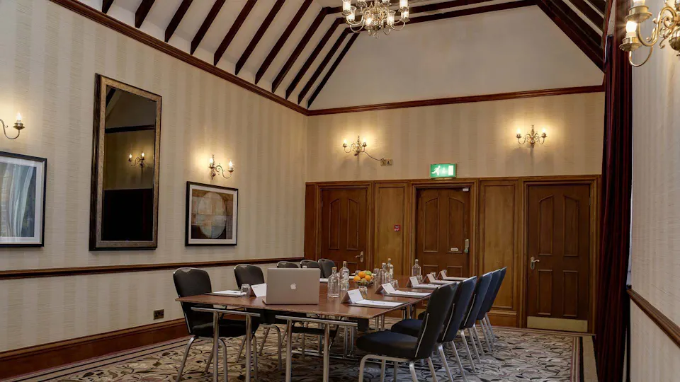 Kenwood Hall Hotel