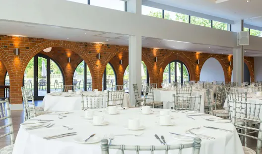  Garden Suite - Full Room