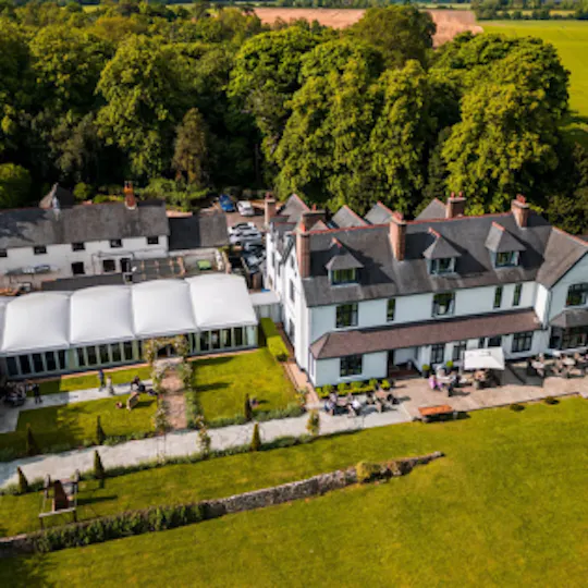 Ashton Lodge Country House