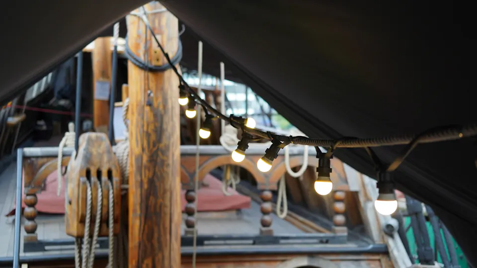 The Golden Hinde