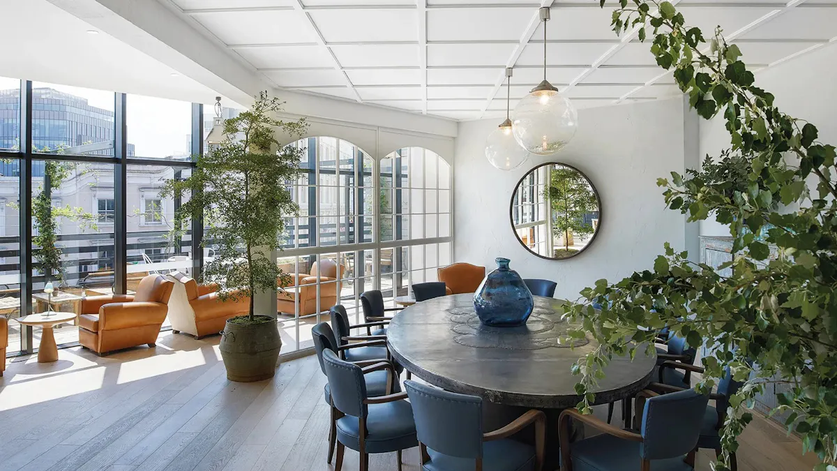 601 Queen’s Road