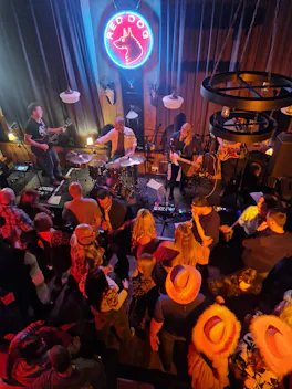 Full Venue