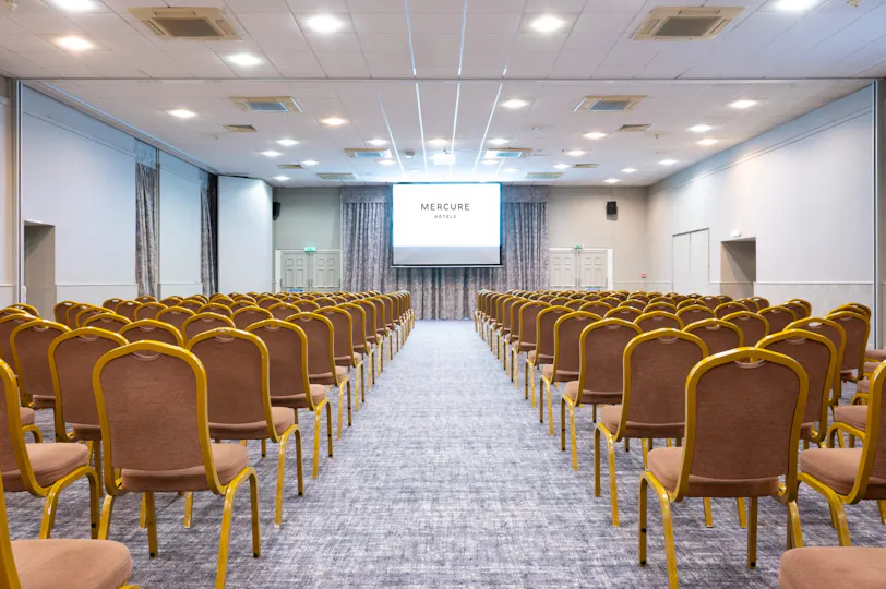 Mercure Maidstone Great Danes Hotel