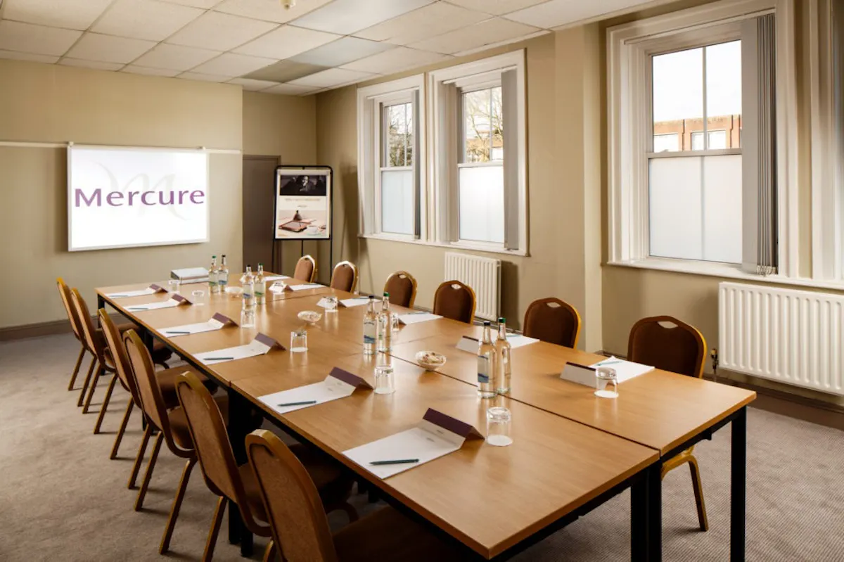 Mercure Maidstone Great Danes Hotel