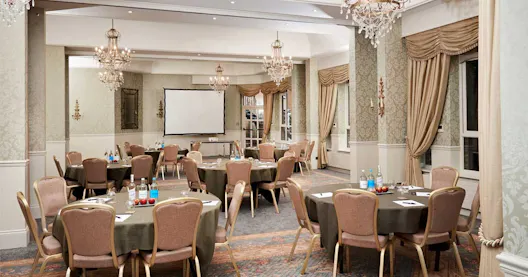 The Manor Suite
