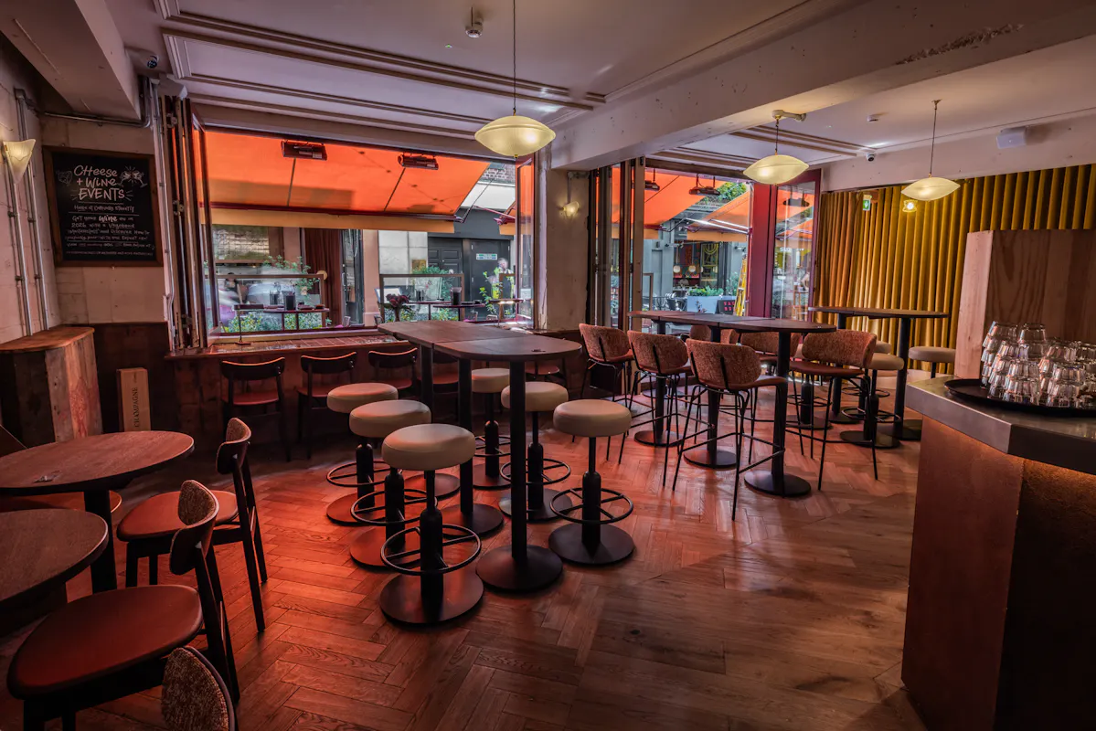 Vagabond Carnaby