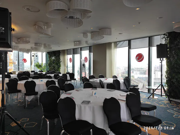 The Manchester Deansgate Hotel