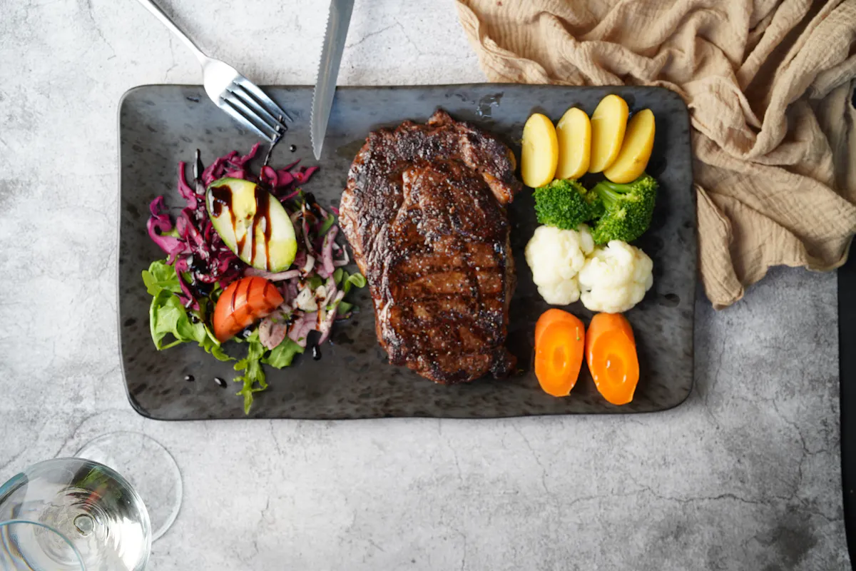 7 Grills Mediterranean Steak House