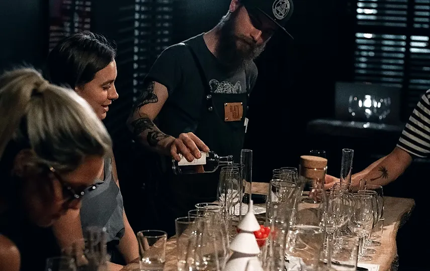 Black Rock Whiskey Bar 
