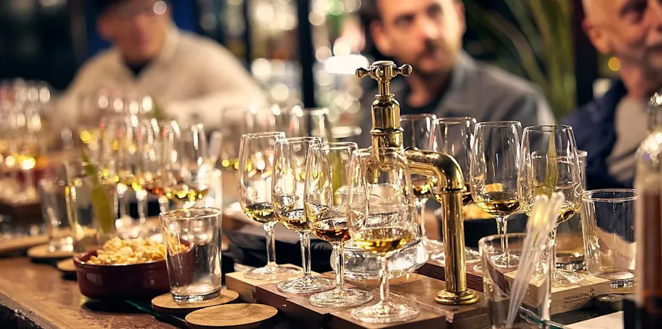 Black Rock Whiskey Bar 