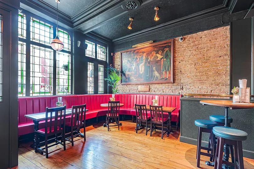 The Castle Farringdon