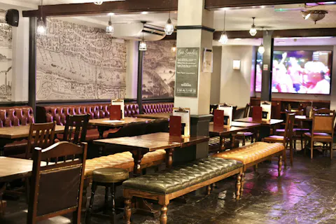 Old Thameside Inn