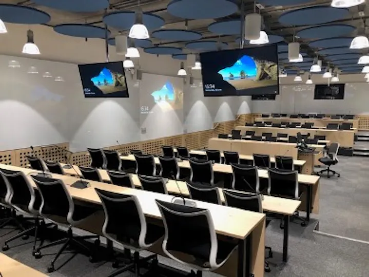 London School of Economics and Political Science