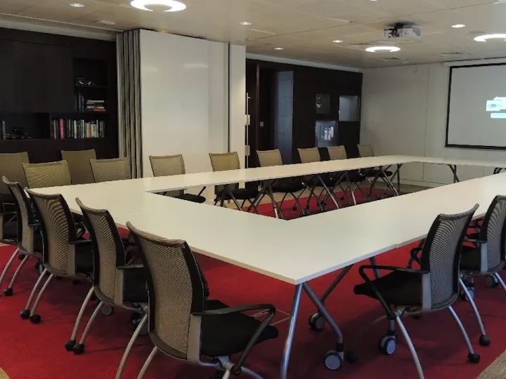 London School of Economics and Political Science