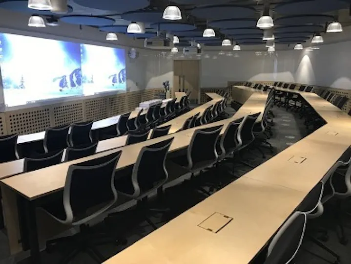 London School of Economics and Political Science