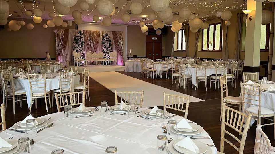 Tapton Hall