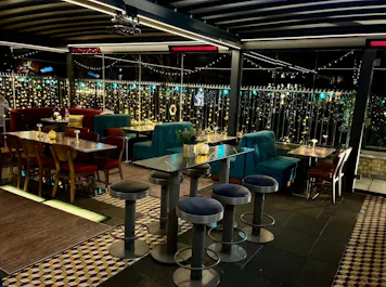 The Solo Kitchen & Bar