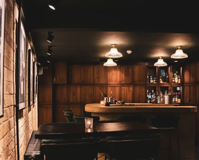 Vinsanto Bar
