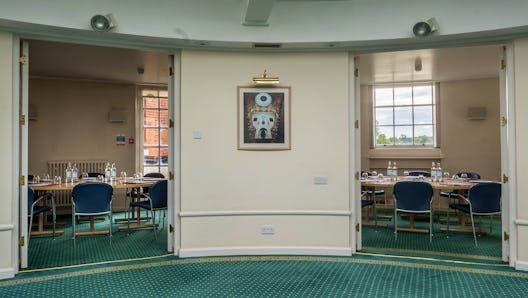 Warren Suite 2