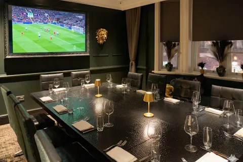World Cup Private Dining at Heliot Steak House