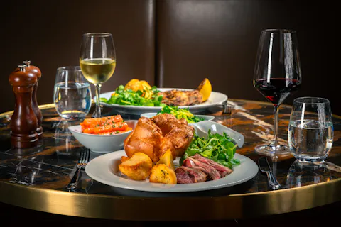 Father's Day Sunday Roast | Free Prosecco 