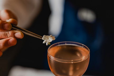 THE MIXOLOGIST’S TABLE WITH GENTO TORIGATA