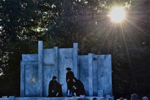 Outdoor Theatre The Lord Chamberlain's Men present Twelfth Night