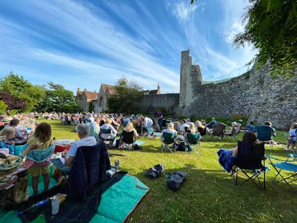 Shakespeare on the Lawn 
