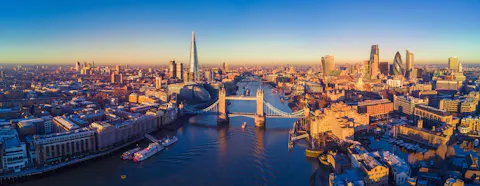 Riverboat restaurants in London