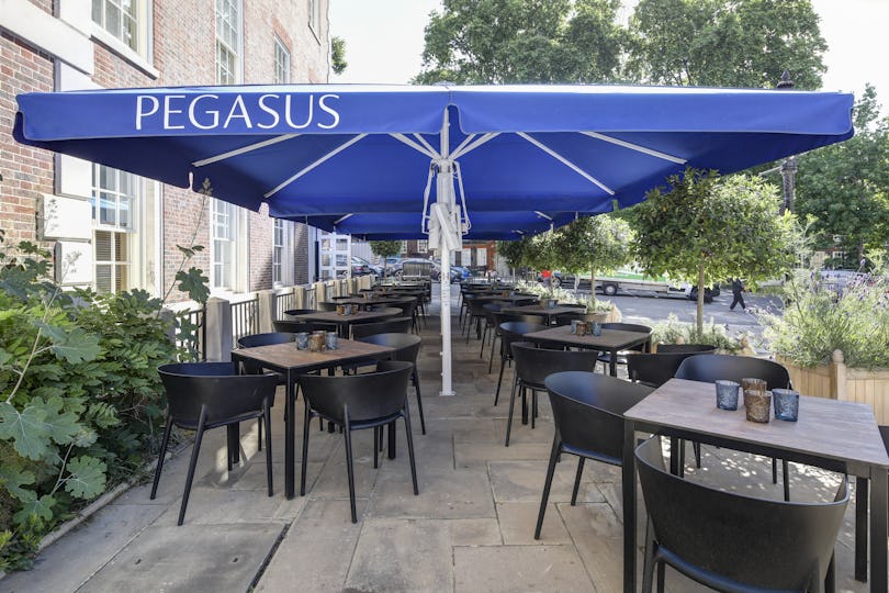 Pegasus Bar & Restaurant