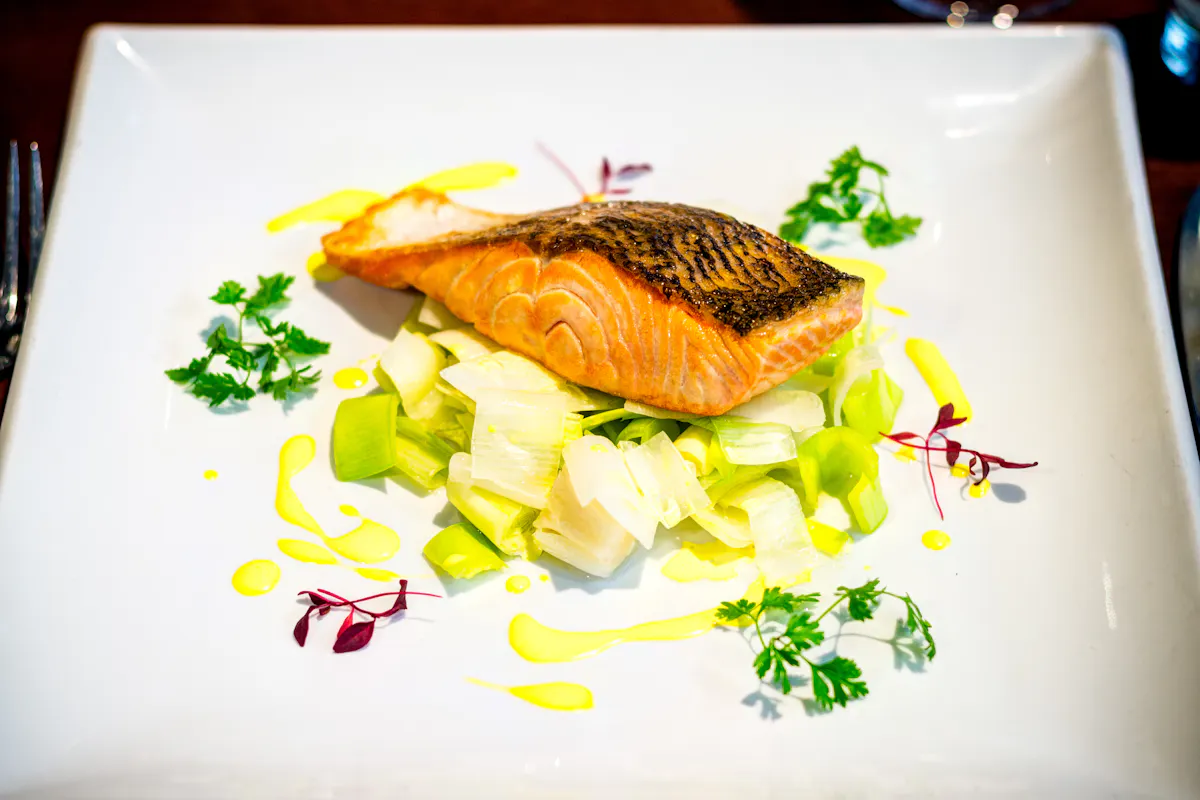 Off The Wall Restaurant at the Apex London Wall Hotel
