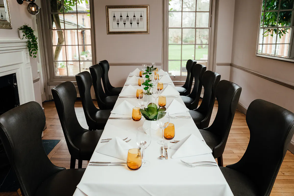 Royal Berkshire, Exclusive Collection