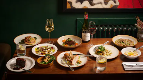 Queens Wine Bar & Bistro