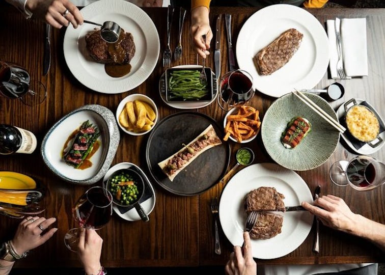 Heliot Steak House