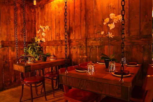 Group Dining 