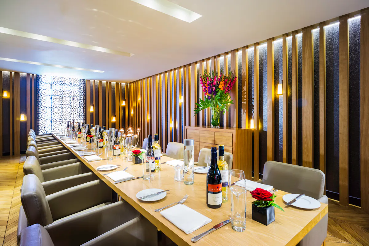 Chambers Restaurant at the Apex Temple Court Hotel