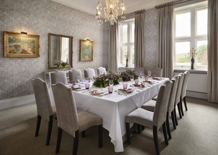 Alexander House Hotel