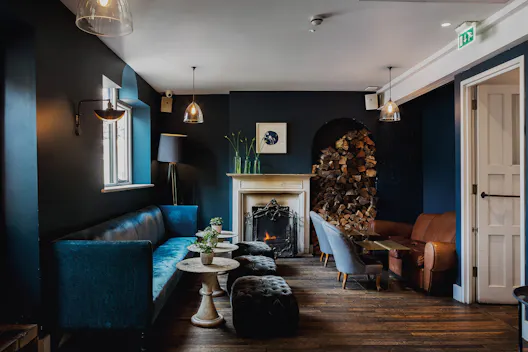Exclusive hire – Upstairs