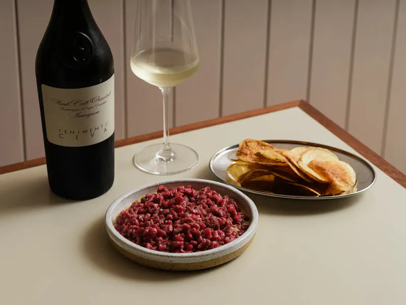 Luna Wine Bar