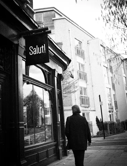 Salut!