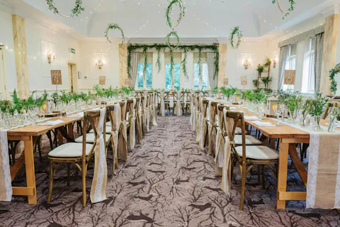 Careys Manor & SenSpa