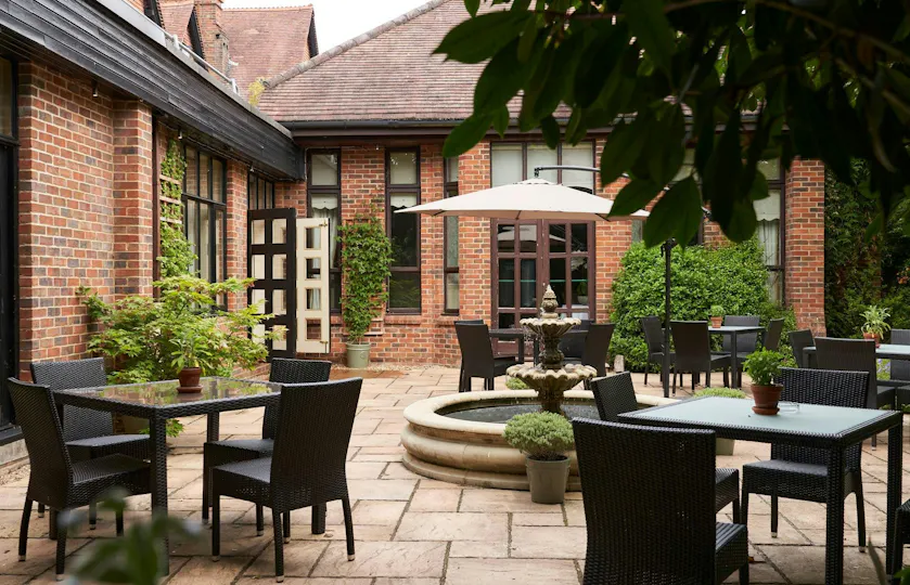 Careys Manor & SenSpa