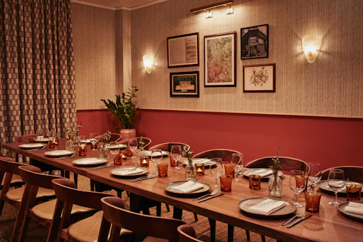 Chet's Restaurant 